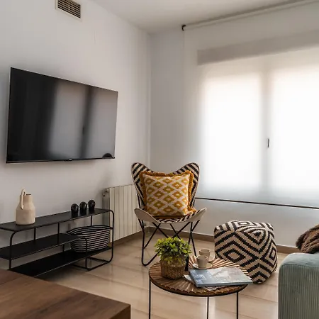 Tuguest Station With Parking Apartament Grenada