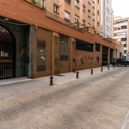 Apartament Tuguest Station With Parking Grenada